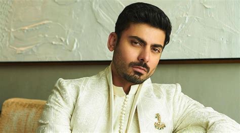  A Night to Remember: Fawad Khan Concert Brings Bollywood Glamour to Bangkok!